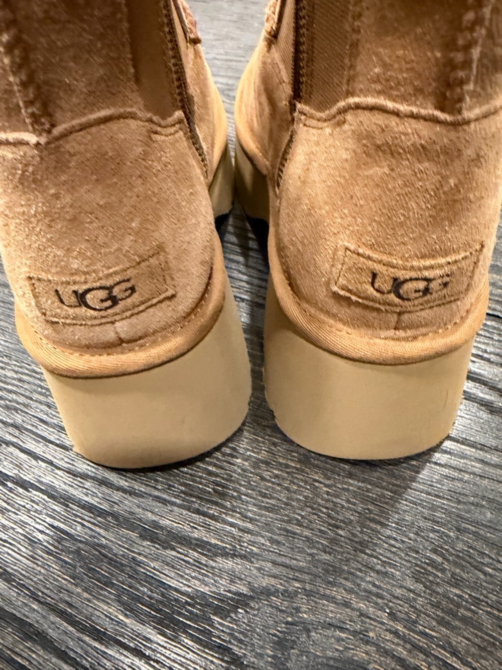 UGG Classic Twin Seam New Heights Chestnut Suede Platform Boots Size US 8 - Picture 4 of 10